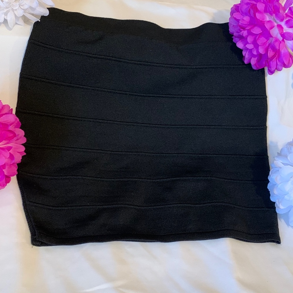 🌹Urbana Mini Skirt🌹